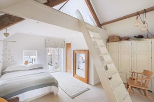 Photo 18- click for photo gallery